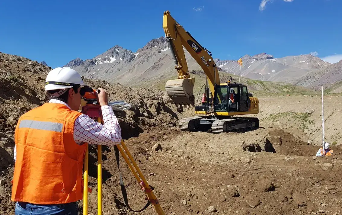 Topografía y loteos en terrenos del Maule